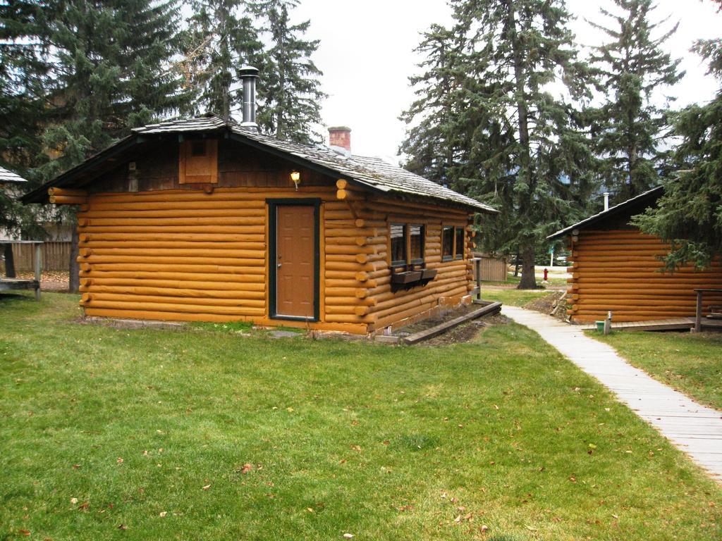 Отель Park Gate Chalets Канмор Номер фото