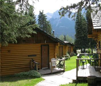 Отель Park Gate Chalets Канмор Номер фото